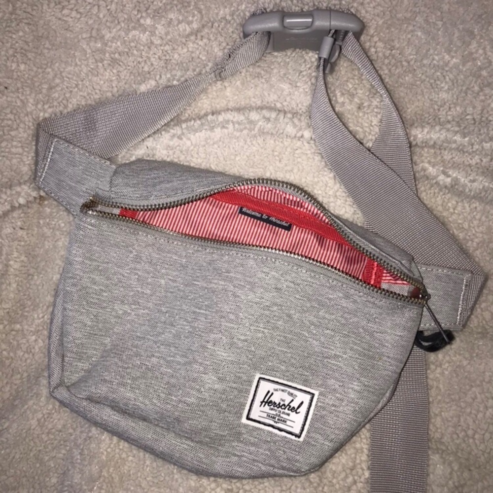 Herschel Supply Company fanny pack